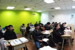 济南新东方英语培训,全方位提升英语能力，助力梦想起航
